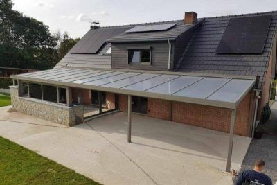 Un exemple de modèle de pergola en aluminium signé LV4S.